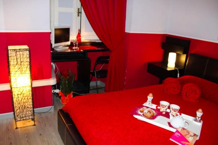 Eat&Sleep Bed and Breakfast Rom Eksteriør billede